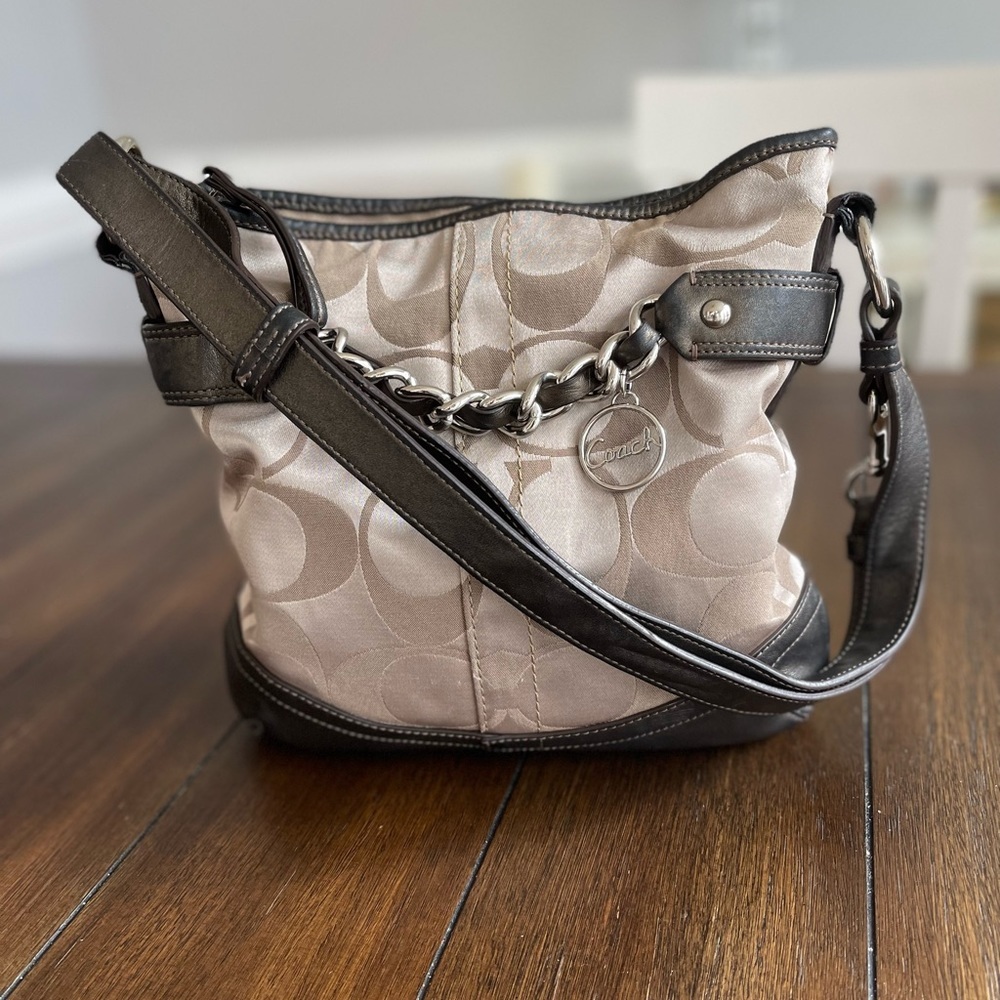 Coach signature logo shoulder bag